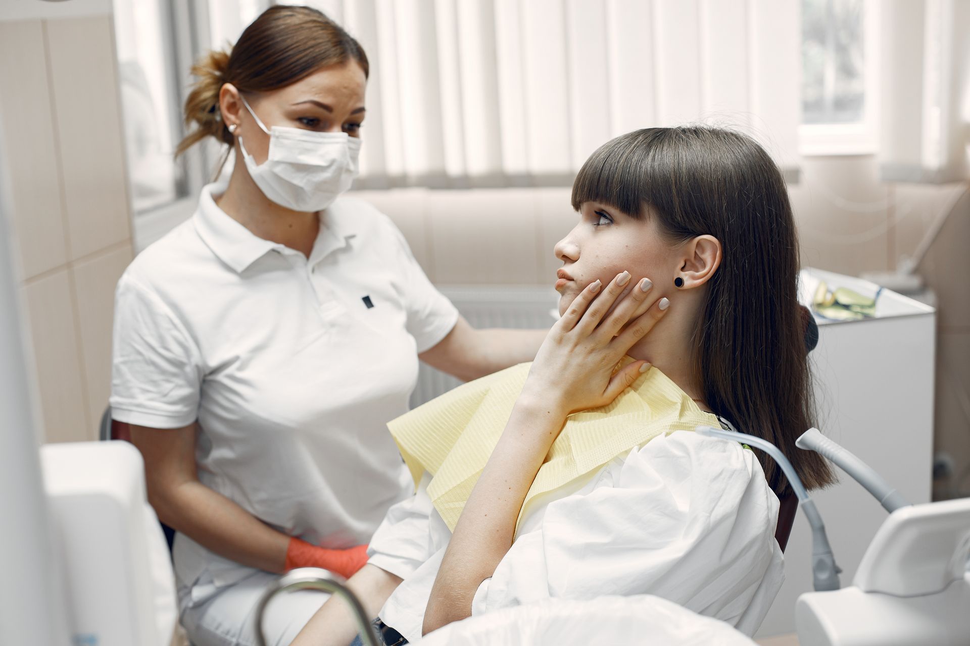 TMJ treatment options including splints and physical therapy in Calgary